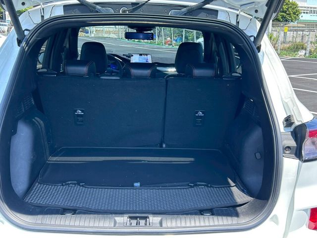 FORD福特 KUGA  第19張相片