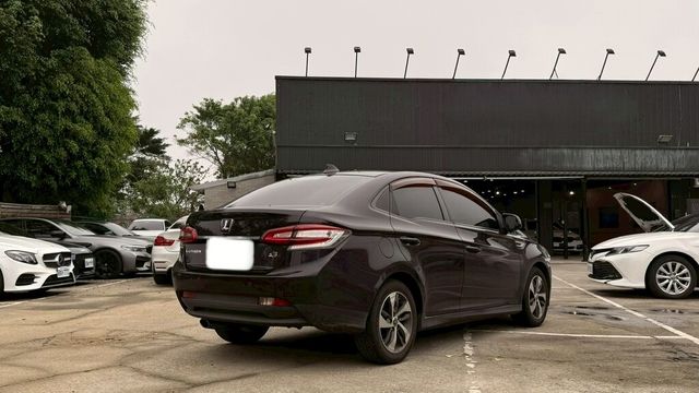 LUXGEN納智捷 S3  第4張相片