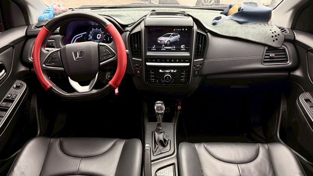 LUXGEN納智捷 S3  第10張相片