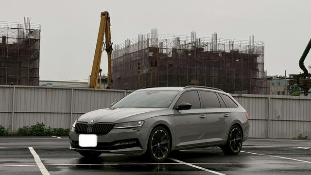 SKODA司科達 SUPERB COMBI  第1張相片