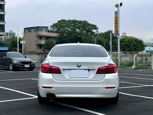 BMW寶馬 520D  第6張相片