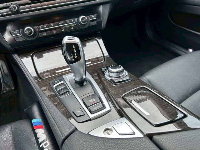 BMW寶馬 520D  第7張相片