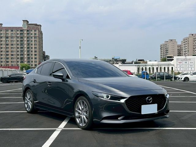 MAZDA馬自達 MAZDA 3  第2張相片