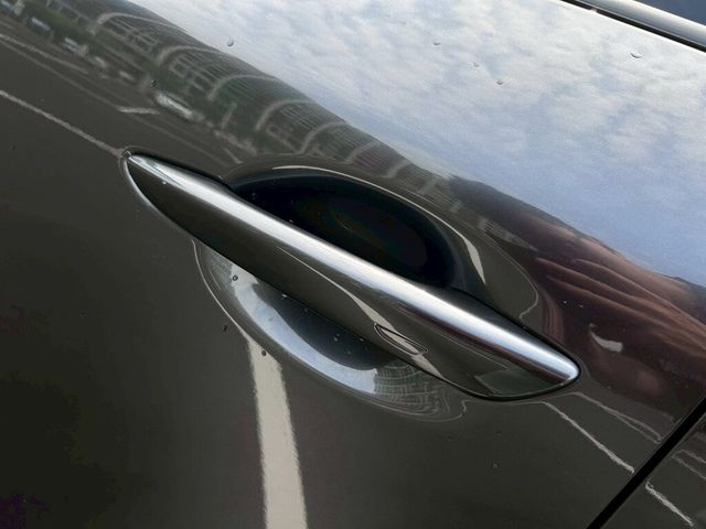 MAZDA馬自達 MAZDA 3  第8張相片