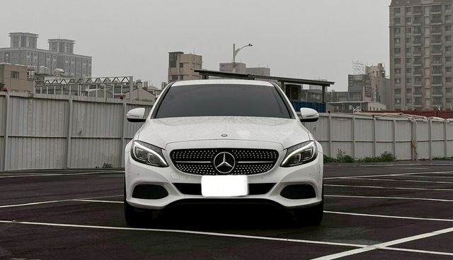 M-BENZ賓士 C180  第3張相片
