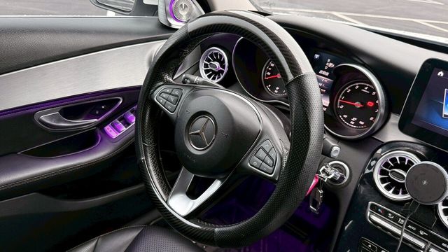 M-BENZ賓士 C180  第11張相片