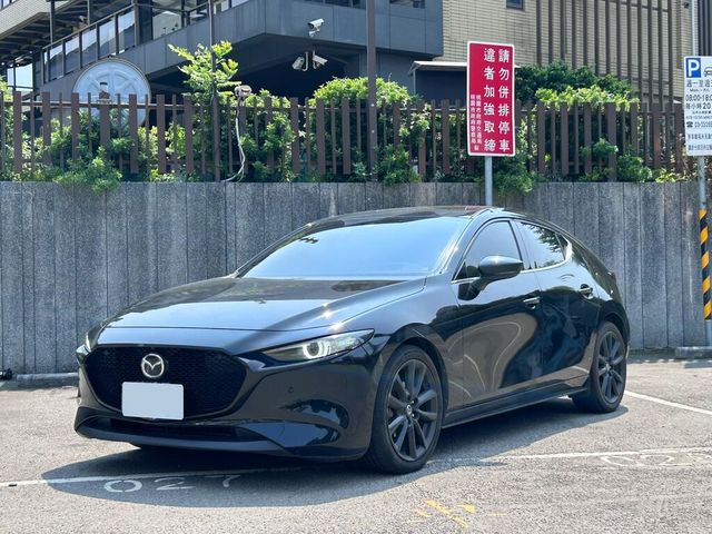 MAZDA馬自達 MAZDA 3  第1張相片