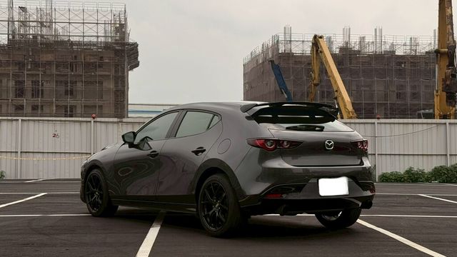MAZDA馬自達 MAZDA 3  第5張相片