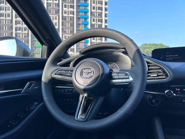 MAZDA馬自達 MAZDA 3  第10張相片