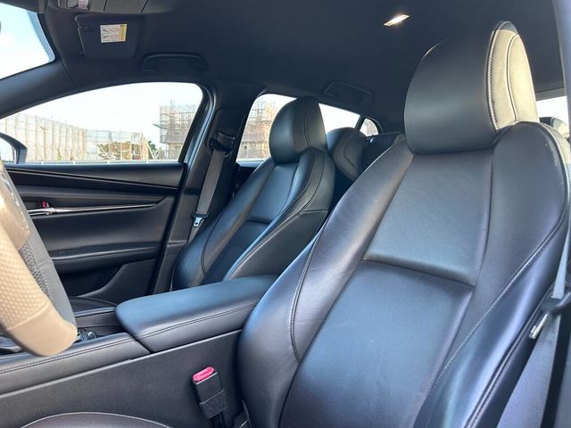 MAZDA馬自達 MAZDA 3  第16張相片