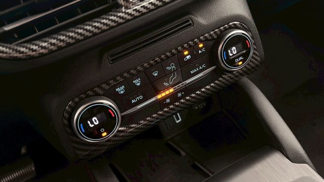 FORD福特 FOCUS  第17張相片