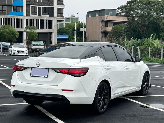NISSAN日產 SENTRA  第4張相片