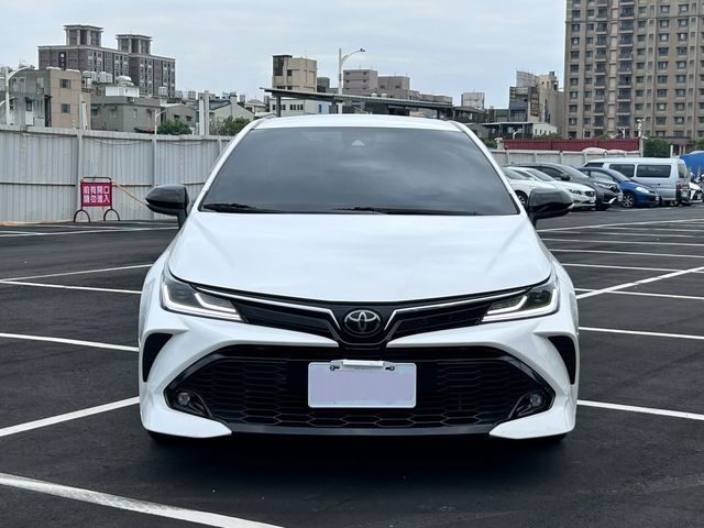 TOYOTA豐田 COROLLA ALTIS HYBRID  第3張相片