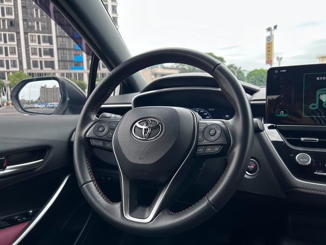 TOYOTA豐田 COROLLA ALTIS HYBRID  第16張相片