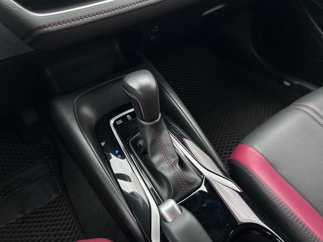 TOYOTA豐田 COROLLA ALTIS HYBRID  第19張相片