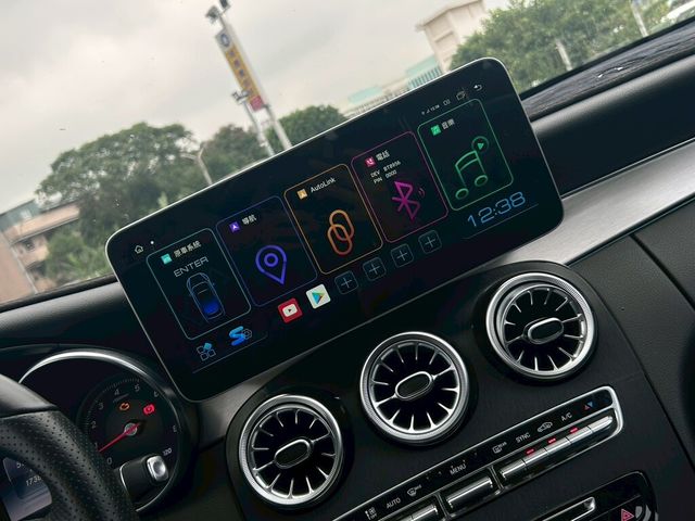 M-BENZ賓士 C200  第10張相片