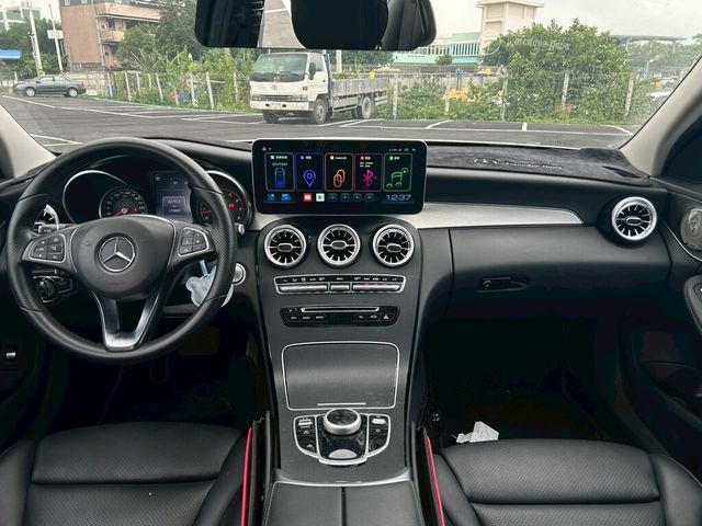 M-BENZ賓士 C200  第12張相片