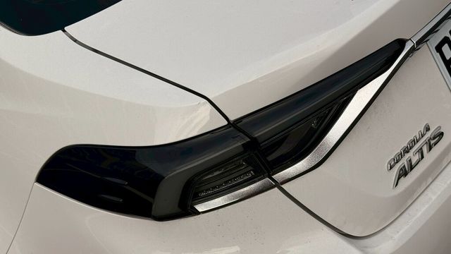 TOYOTA豐田 ALTIS  第7張相片