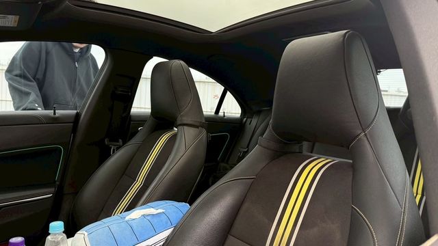 M-BENZ賓士 CLA250  第6張相片