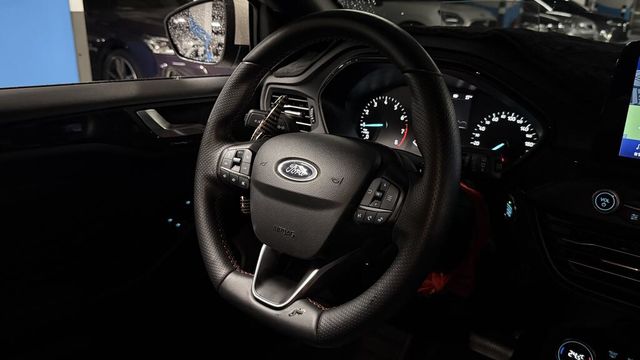 FORD福特 FOCUS  第6張相片
