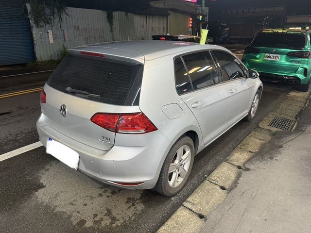 VOLKSWAGEN福斯 GOLF  第1張相片