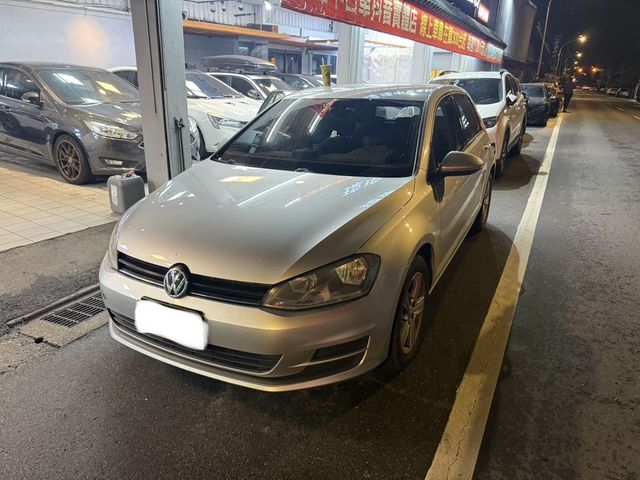 VOLKSWAGEN福斯 GOLF  第3張相片