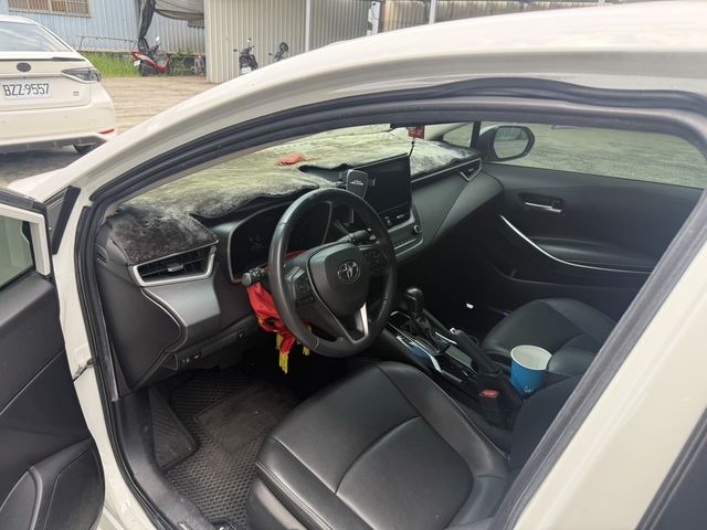 TOYOTA豐田 ALTIS  第5張相片