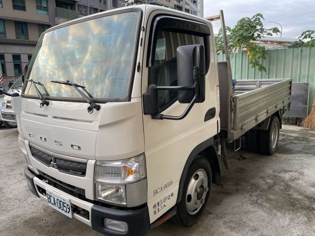 MITSUBISHI三菱 CANTER  第1張相片