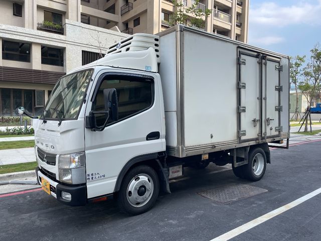 MITSUBISHI三菱 CANTER  第1張相片