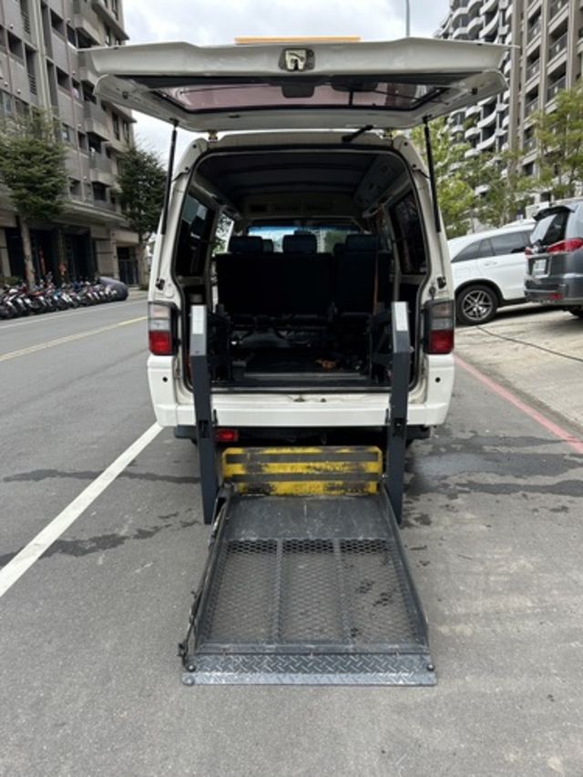 MITSUBISHI三菱 DELICA  第6張相片