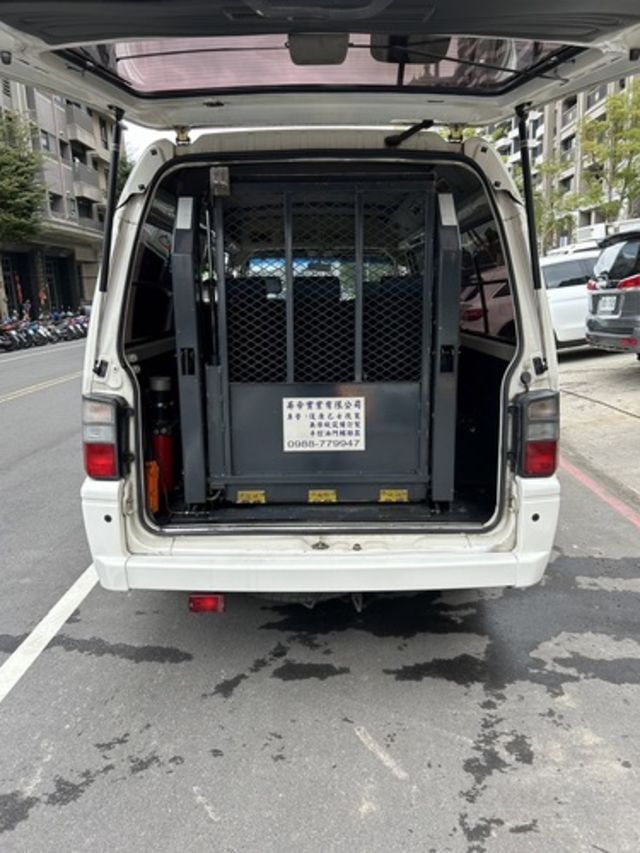 MITSUBISHI三菱 DELICA  第7張相片