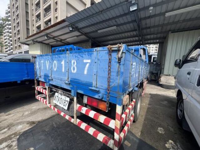 MITSUBISHI三菱 CANTER  第6張相片