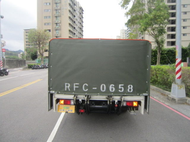 HINO日野 200  第4張相片
