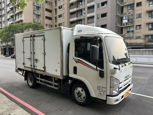 ISUZU五十鈴 NLR  第6張相片