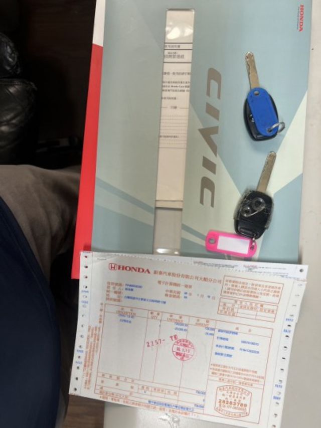 認證車 頂級EX-S版 天窗 恆溫 方向盤快撥件剛換大螢幕安桌機 導航 資料備鎖齊全 全車免待修 車況優  第11張相片