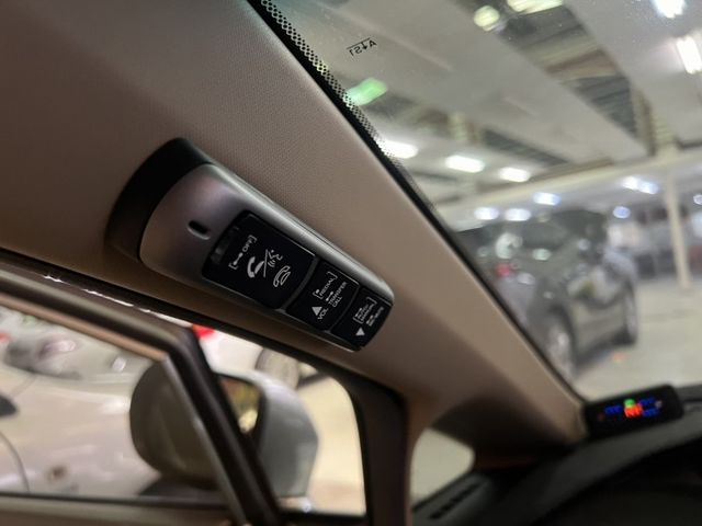 認證車 頂級EX-S版 天窗 恆溫 方向盤快撥件剛換大螢幕安桌機 導航 資料備鎖齊全 全車免待修 車況優  第19張相片