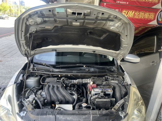 正一手老阿伯座車 僅跑8萬1千公里 全車原鈑件大螢幕安卓機 導航 倒車影像 藍芽 9成新輪胎  第6張相片