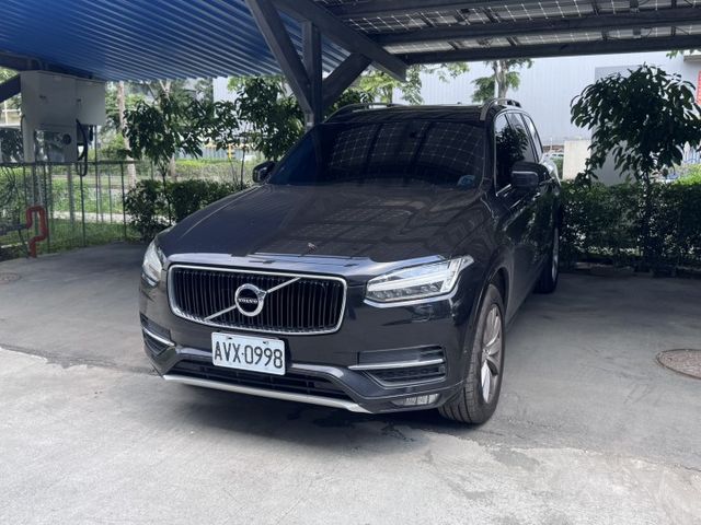 7人座 D5 AWD 全程原廠保養 全車原鈑件 正一手董仔座駕 剛換新輪胎  第1張相片