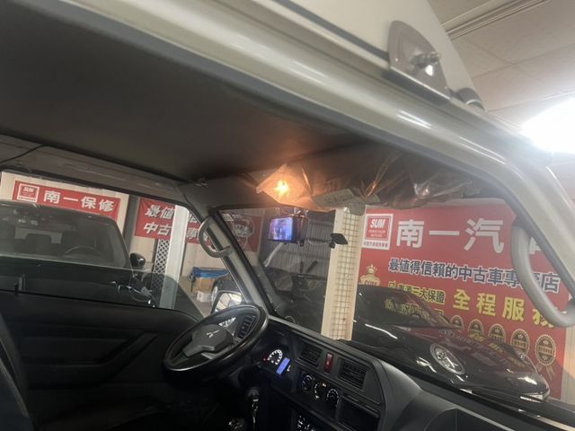 正一手車 全車原鈑件 三面加高棚架 電子式後照鏡  霧燈 擾流板 里程保證  第5張相片