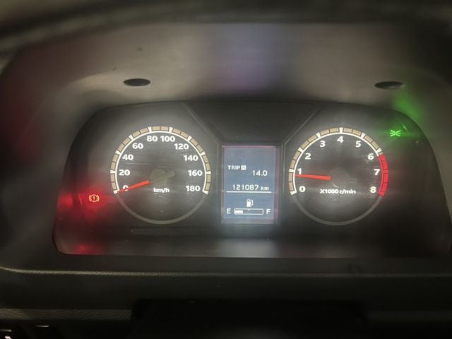 正一手車 全車原鈑件 三面加高棚架 電子式後照鏡  霧燈 擾流板 里程保證  第11張相片