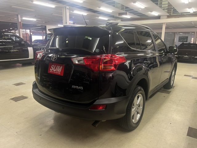 正一手車 電動椅 6安 天窗 定速 內裝如新 一年平均僅跑一萬公里 全車原鈑件 抬頭顯示器 倒車影像  第3張相片