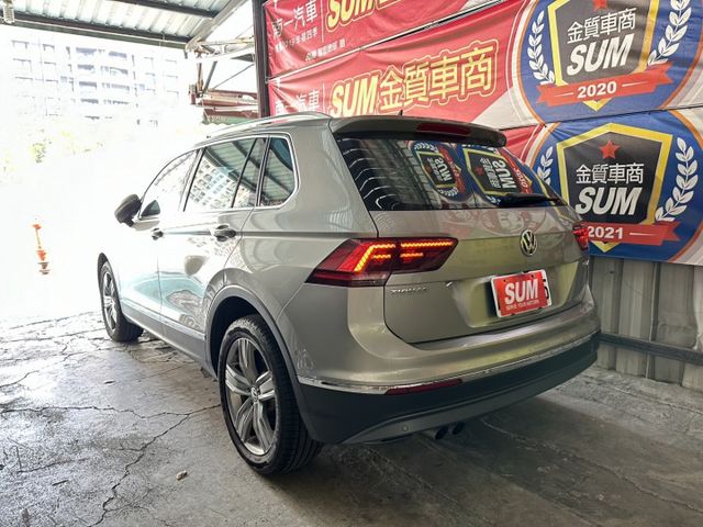 330TSI  2.0液晶螢幕 僅跑6萬公里 電動椅 環景攝影 電動尾門 LED頭燈 資料備鎖齊全  第2張相片