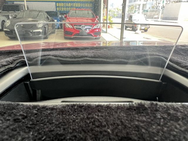 Vignale ST-L  僅跑7千公里 原漆原鈑 保固到2028年7月 觸控螢幕B&O音響 無線充電 頭燈自動轉向照明  第16張相片