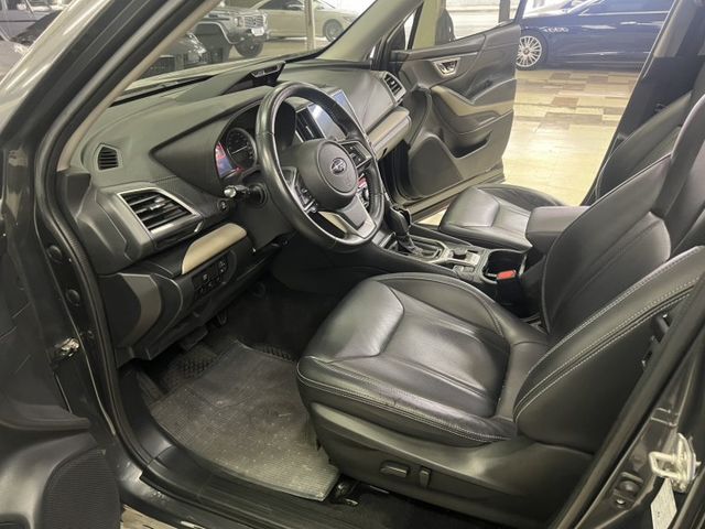 全程原廠保養 僅跑6萬公里 高階主管配車 Level 2跟車 EyeSight AWD 雙區恆溫 雙前座電動座椅  第6張相片