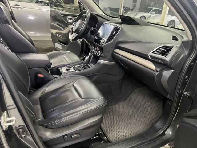 全程原廠保養 僅跑6萬公里 高階主管配車 Level 2跟車 EyeSight AWD 雙區恆溫 雙前座電動座椅  第7張相片