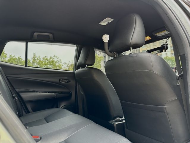 一手車 原版原漆無事故認證車 超低里程僅跑兩萬 保養工單全 安卓機倒車顯影 抬頭顯示器 代步最優解  第9張相片