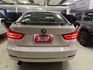 總代理Luxury 僅跑9萬公里 原廠保養 全車原鈑件 全景天窗  電動尾門 電動記憶座椅 室內氛圍燈  第5張縮圖