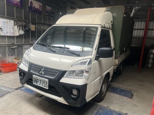 正一手車 全車原鈑件 三面加高棚架 電子式後照鏡  霧燈 擾流板 里程保證  第2張相片