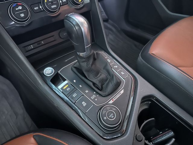 330TSI  2.0液晶螢幕 僅跑6萬公里 電動椅 環景攝影 電動尾門 LED頭燈 資料備鎖齊全  第8張相片