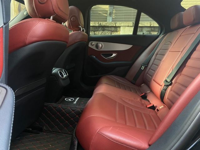 M-BENZ賓士 C300  第4張相片